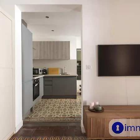 Apartment Air-conditioned Near Monaco